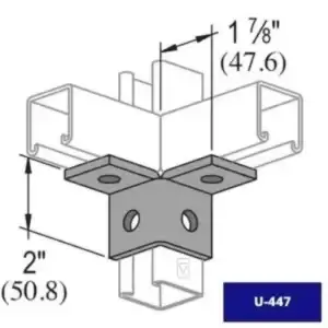 La conexión ala U-447 es un elemento estructural que refuerza sistemas de montaje con alta resistencia y facilidad de instalación.