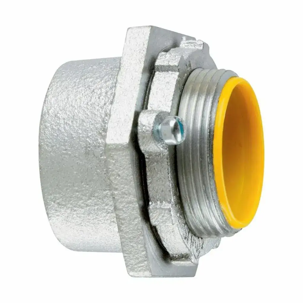 Conector hub para tubería conduit utilizado en conexiones eléctricas